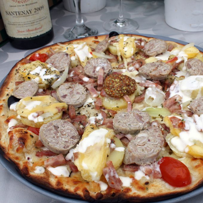 Pizza lyonnaise pizzavroom